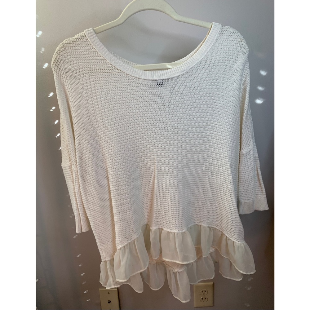 American Eagle sweater